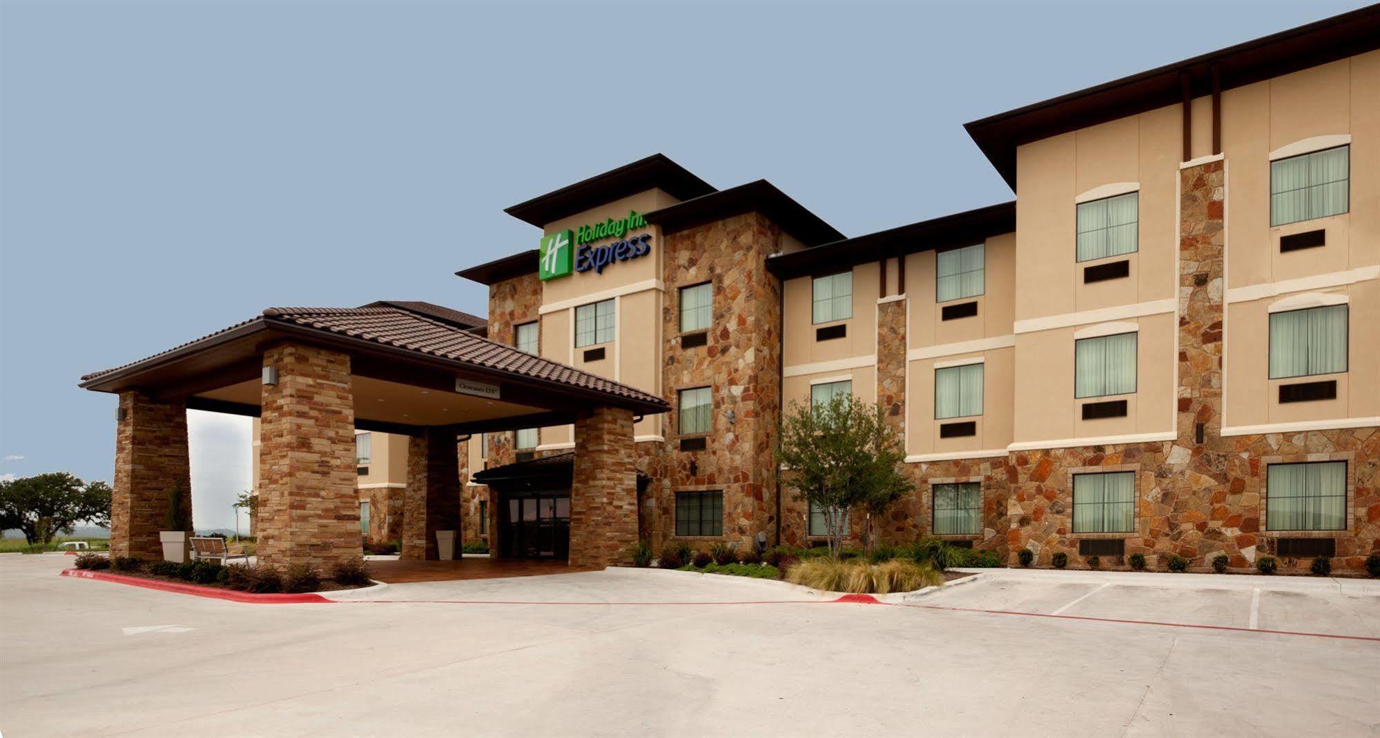 Express By Ihg Hotel Marble Falls